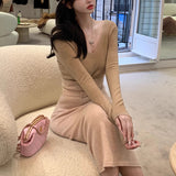 Girls In Wool Group V-Neck Knitted Sweater / Height Waist Skirt Lazy Daily Commute