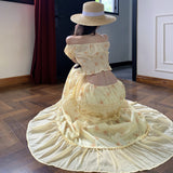 Summer Dopamine Seaside Holiday Wind Small Daisiness Daisiness Flowers Sexy Thumbs Top Women Embroidery Skirt Suit