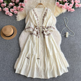 Vintage National Bubble Sleeve V-Neck Dress Women's Summer Embroidery Single-Caught Belt Design Temperament Long Dress