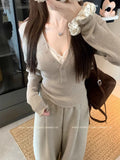 V-Neck Long-Sleeved Knitted Shirt Autumn And Winter Sweet And Spicy In The Early Winter White Bottom Repair Body Women's Gray Thin