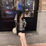 Pure Desire Is The Spring And Autumn And Winter New Korean Women Striped Hooded Sun Knitted Cardigan Girl Small Zipper Long-Sleeved Women's Clothing