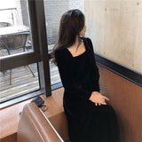 Fang Collar Velvet Long-Sleeved Dress In The Fall Of 2025 New French Retro Slimming Temperament Sexy Mid-Long Dress