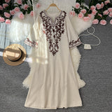 In The Autumn Of 2025, The New Ocean Court Wind Reduced The Age Of The V Lap Over The Knee Loose Thin Dress Large Skirt
