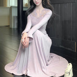 [Snow] Gentle Atmosphere Lace V-Neck Knitted Dress Waist Thin A Long Dress