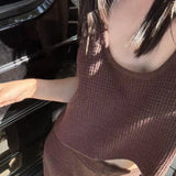 Waffug Short Top Woman Loose Inside A T-Shirt Slings Wearing White Sleeveless Vest