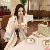 Cummit Limited French Temperament Big Collar Cloak 2025 New Sister Hair Knitted Cloak Sweater