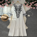 In The Autumn Of 2025, The New Ocean Court Wind Reduced The Age Of The V Lap Over The Knee Loose Thin Dress Large Skirt