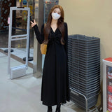 Large-Size French Knitted Dress Women Autumn Slim V Collar Bottom Small Black Dress Hepburne Fat Mm Hanging Skirt