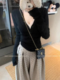V-Neck Long-Sleeved Knitted Shirt Autumn And Winter Sweet And Spicy In The Early Winter White Bottom Repair Body Women's Gray Thin