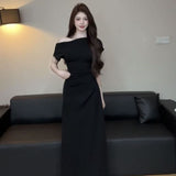 Pure Desire Short Sleeves Inclined Shoulder Open Fork Dress Temperament Slimmed Bodybony Hip Dress Shoulder Wrinkles Niche Design Sense