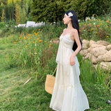 2025 French Super Fairy Summer Vacation Burning Flower Brooch High Sensational Dress White Suspension Dress