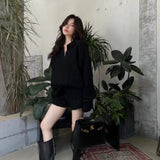 Autumn And Winter New Korean Version Of The Flip-Necked Slim POLO Knitted Sweater Shorts Fashion Set Shorts + Top