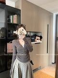 V-Neck Long-Sleeved Knitted Shirt Autumn And Winter Sweet And Spicy In The Early Winter White Bottom Repair Body Women's Gray Thin