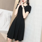 French Vintage Dress Woman 2025 Summer New Hepburn Black Temperament High-End Skinny Little Black Dress