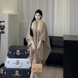 Cummit Limited French Temperament Big Collar Cloak 2025 New Sister Hair Knitted Cloak Sweater